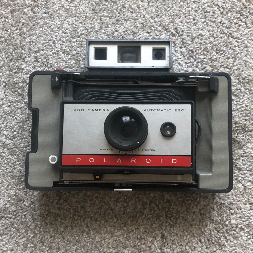 Polaroid Land Camera Automatic 220
